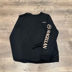 Magellan Outdoors Black Long Sleeve Tee
